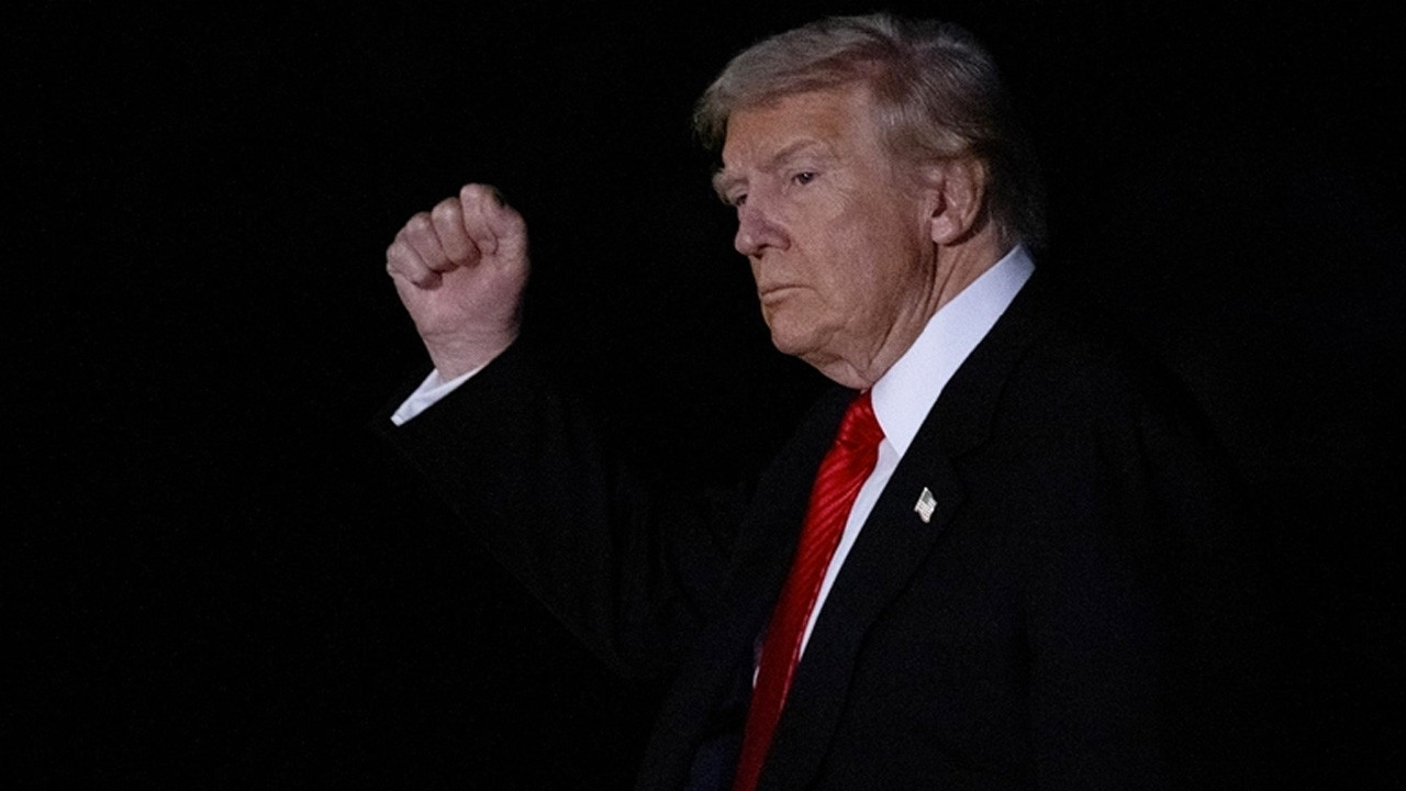 Trump sürekli bunları yiyormuş! ABD Sağlık Bakanı: ‘Nasıl hayatta kaldığını bilmiyorum’